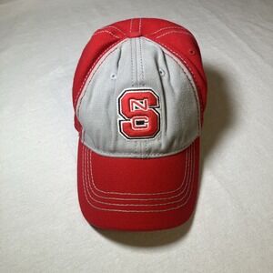 NC State Wolfpack Stretch Fitted Hat Red Gray TOTW 6 1/2–6 7/8 NCAA Cap